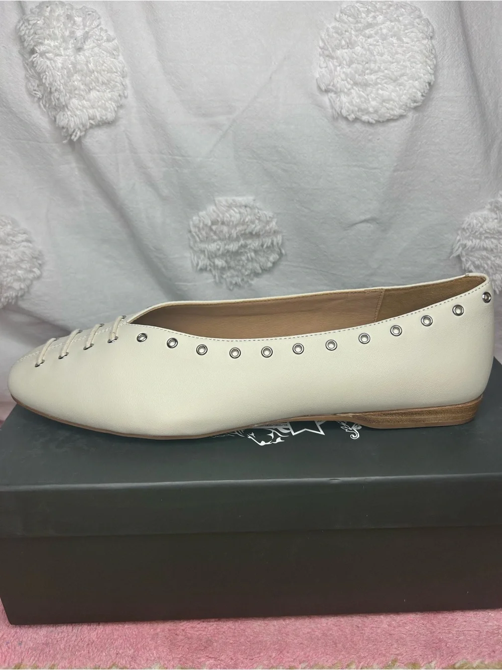 Anthropologie Silent D Lonny Grommet Lace-Up Flats